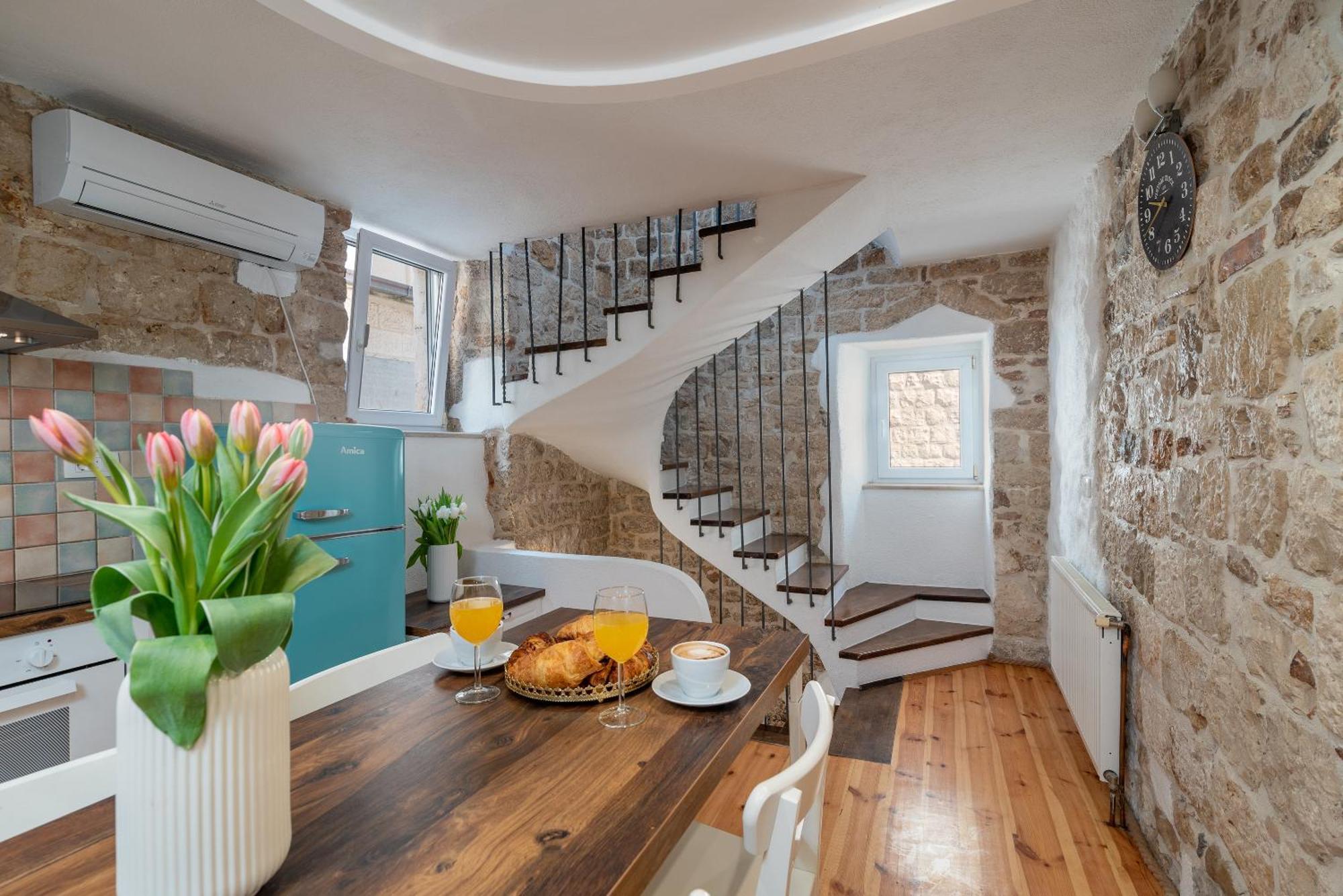 Villa Manero à Trogir Extérieur photo