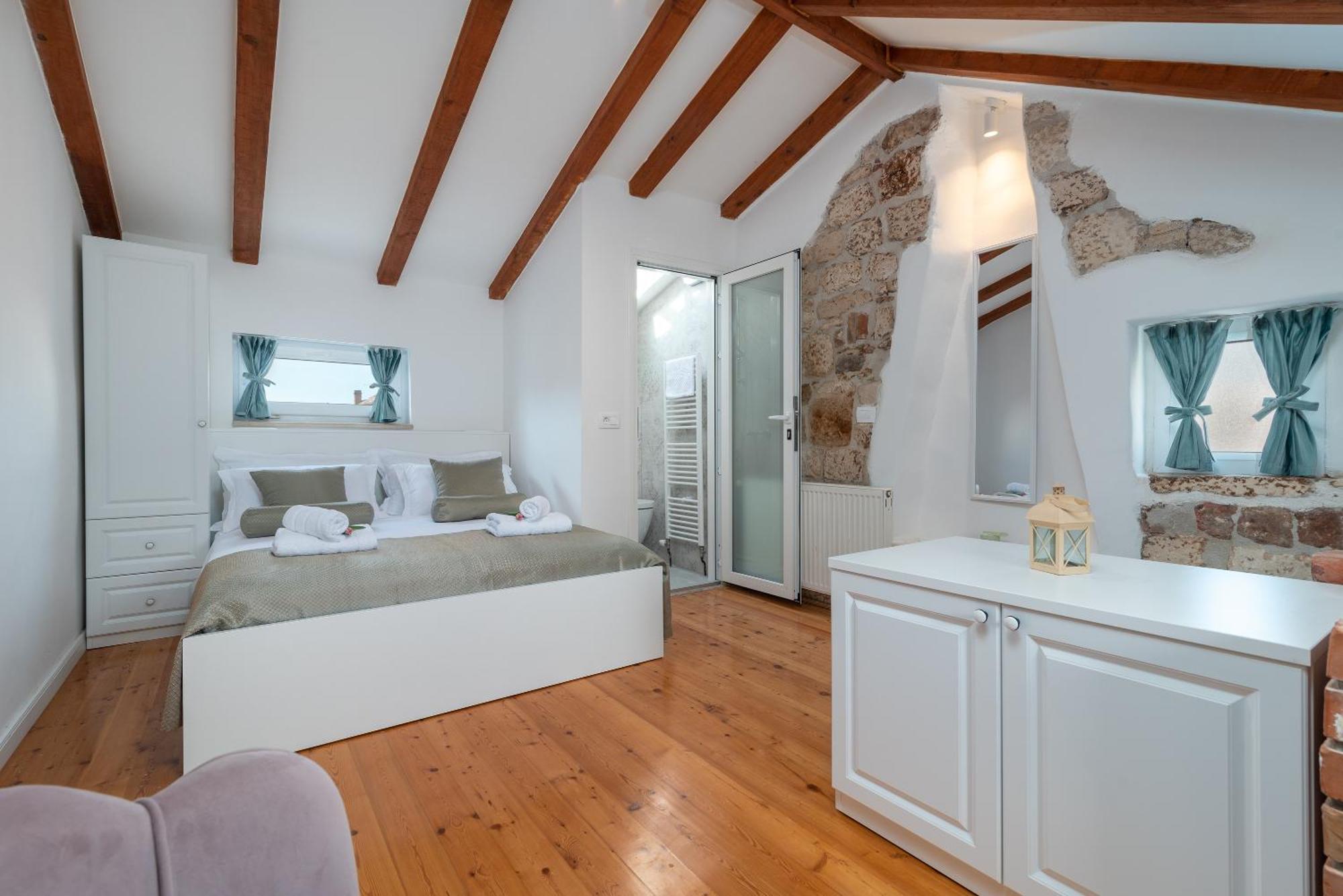 Villa Manero à Trogir Extérieur photo